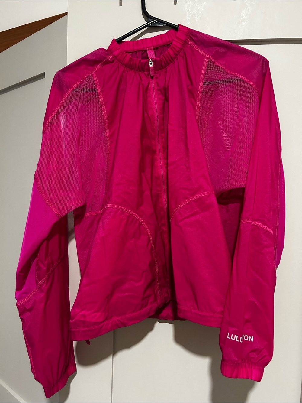 lululemon athletica Women's Pink Lightweight Jacket - Picture 1 of 3